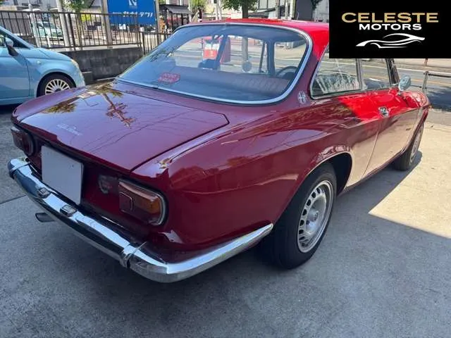 ALFA ROMEO Alfa Romeo 1971 — photo 4 sur 8
