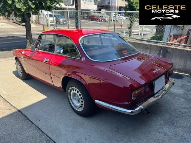 ALFA ROMEO Alfa Romeo 1971 — photo 5 sur 8
