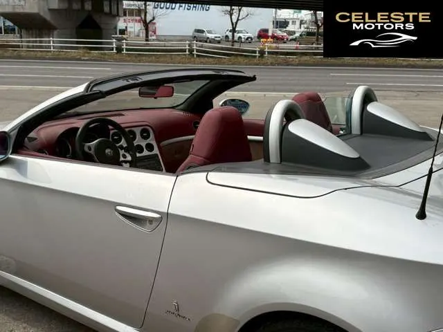 ALFA ROMEO Alfa Spider 2007 — photo 2 sur 8