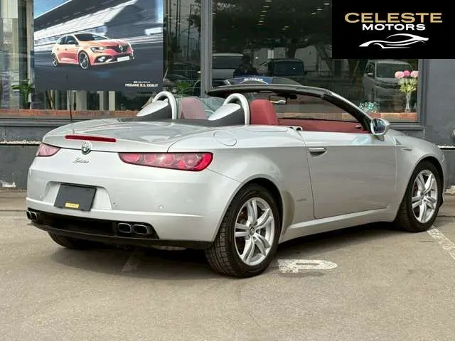 ALFA ROMEO Alfa Spider 2007 — photo 4 sur 8