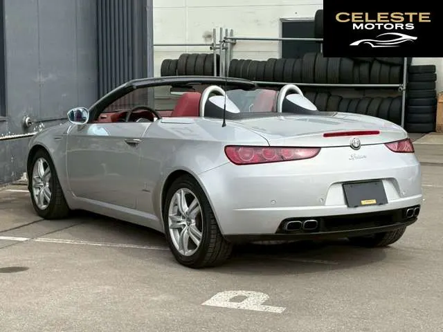 ALFA ROMEO Alfa Spider 2007 — photo 6 sur 8
