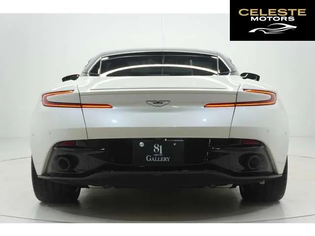 ASTON MARTIN DB11 2017 — photo 2 sur 8