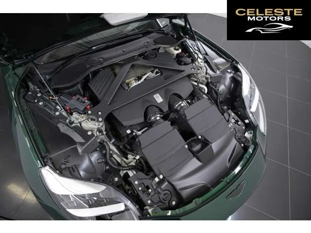 ASTON MARTIN DB12 Volante 2024 — photo 2 sur 8