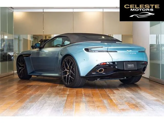 ASTON MARTIN DB12 Volante 2025 — photo 7 sur 8