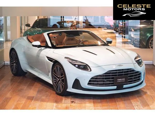 ASTON MARTIN DB12 Volante 2024 — photo 7 sur 8