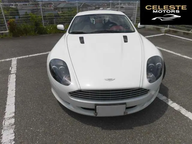 ASTON MARTIN DB9 2009 — photo 7 sur 8