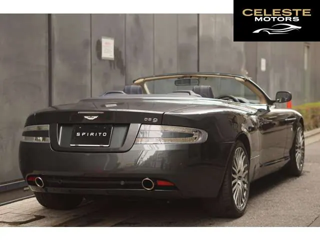 ASTON MARTIN DB9 Volante 2010 — photo 3 sur 8