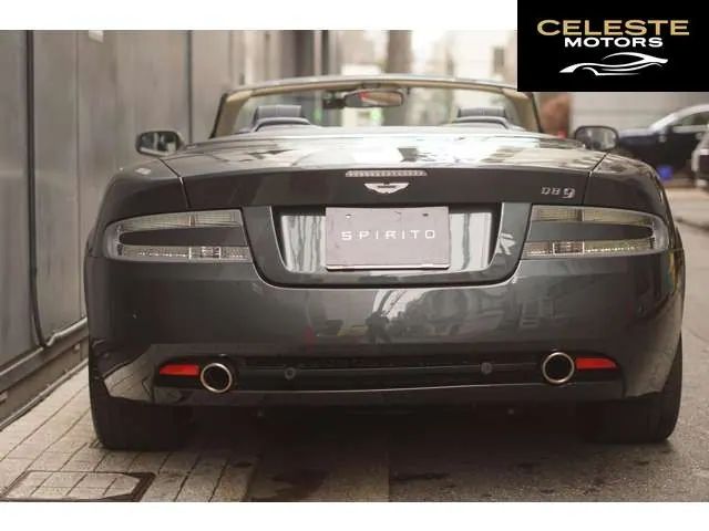 ASTON MARTIN DB9 Volante 2010 — photo 4 sur 8