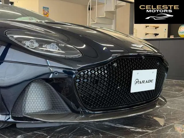 ASTON MARTIN DBS Superleggera Volante 2021 — photo 3 sur 8