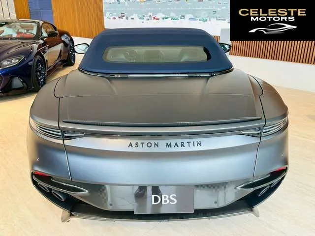 ASTON MARTIN DBS Superleggera Volante 2024 — photo 3 sur 8