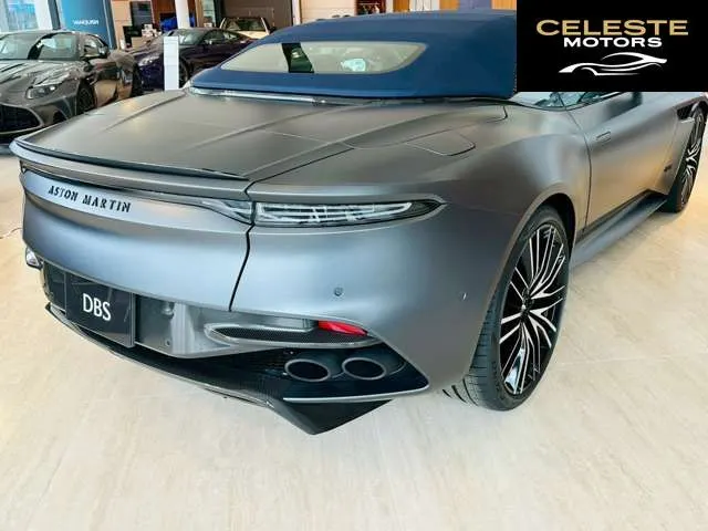 ASTON MARTIN DBS Superleggera Volante 2024 — photo 5 sur 8