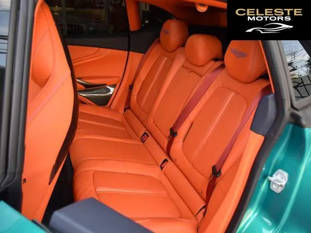 ASTON MARTIN DBX 2024 — photo 7 sur 8