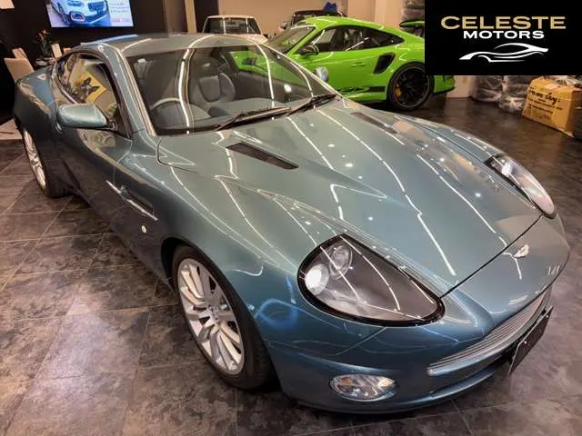 ASTON MARTIN V12ヴァンキッシュ 2002 — photo 5 sur 8