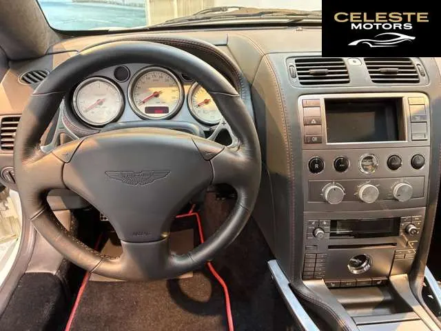 ASTON MARTIN V12ヴァンキッシュ 2007 — photo 6 sur 8