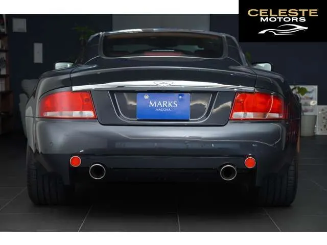 ASTON MARTIN V12ヴァンキッシュ 2004 — photo 4 sur 8