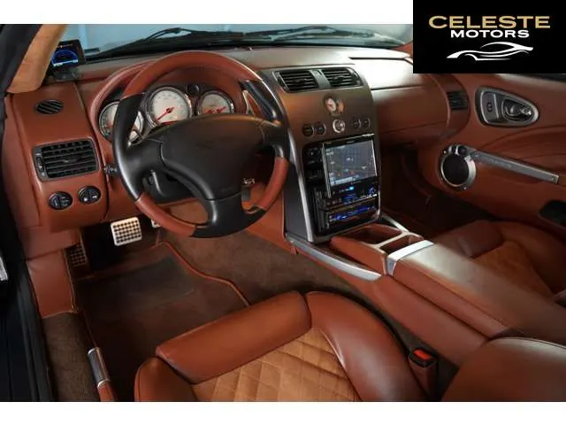 ASTON MARTIN V12ヴァンキッシュ 2004 — photo 8 sur 8