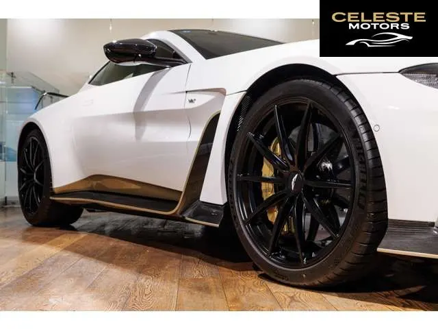 ASTON MARTIN Vantage 2022 — photo 8 sur 8