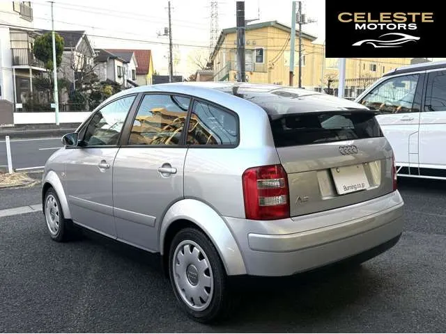 AUDI A2 2002 — photo 5 sur 8