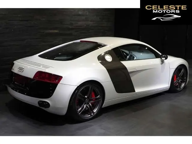 AUDI R8 2009 — photo 3 sur 8