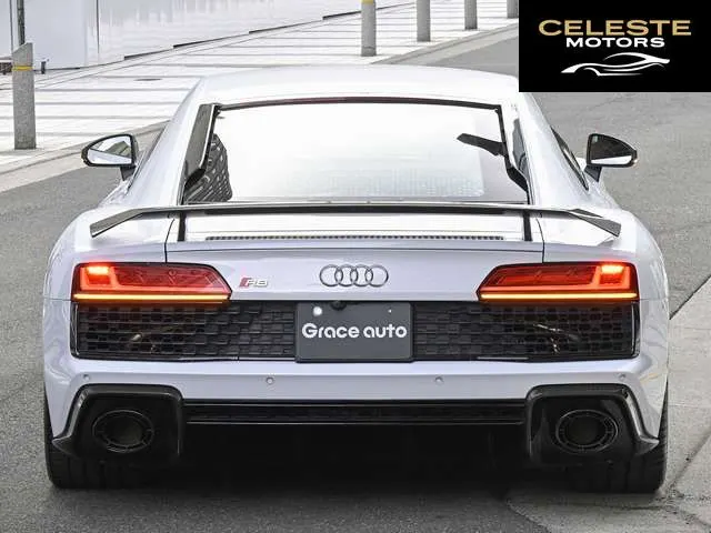AUDI R8 2020 — photo 2 sur 8