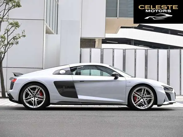 AUDI R8 2020 — photo 4 sur 8