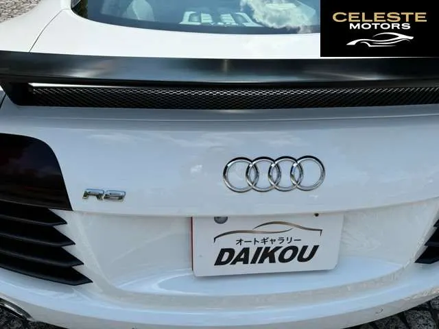 AUDI R8 2012 — photo 8 sur 8