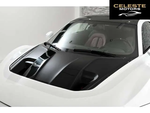 AUDI R8 2007 — photo 4 sur 8