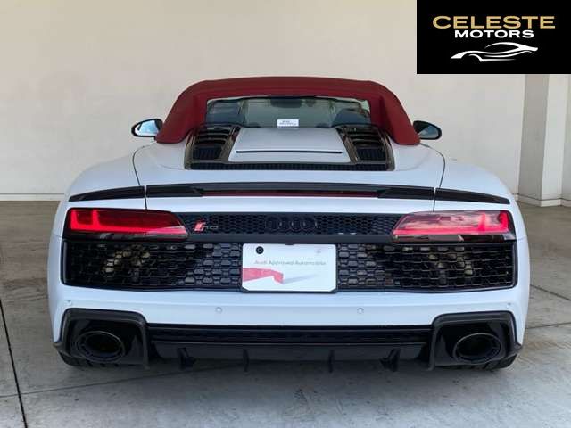 AUDI R8 Spider 2020 — photo 7 sur 8