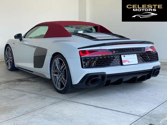 AUDI R8 Spider 2020 — photo 8 sur 8