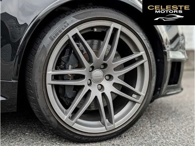 AUDI RS4 2007 — photo 7 sur 8