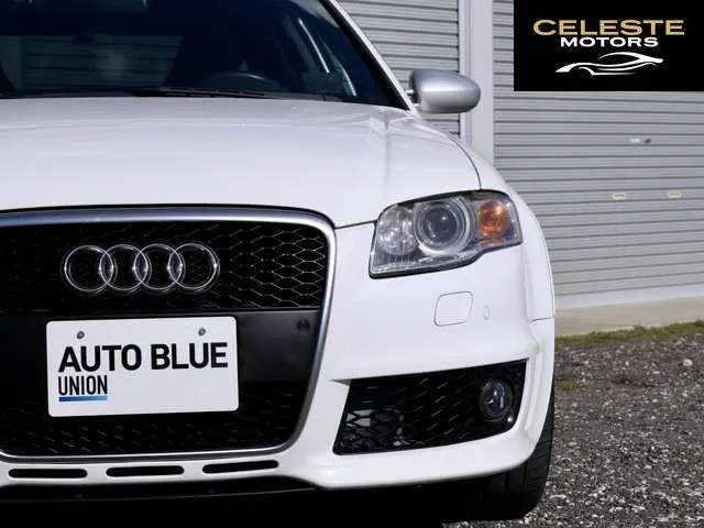 AUDI RS4 2006 — photo 4 sur 8