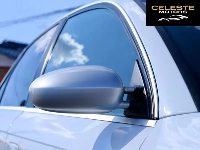 AUDI RS4 2006 — photo 8 sur 8