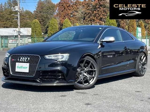 AUDI RS5 2013 — photo 2 sur 8