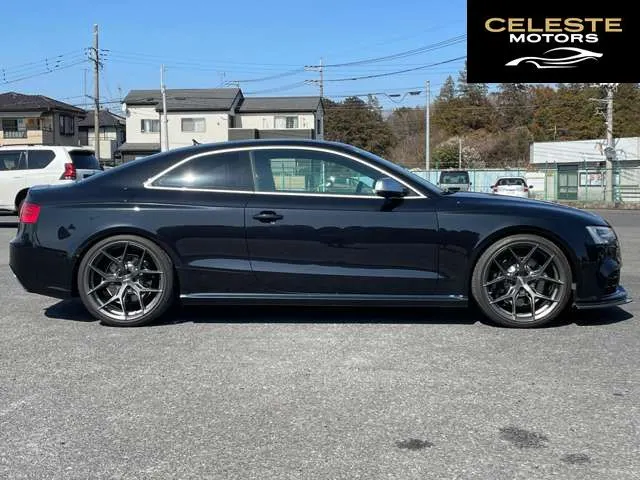 AUDI RS5 2013 — photo 3 sur 8