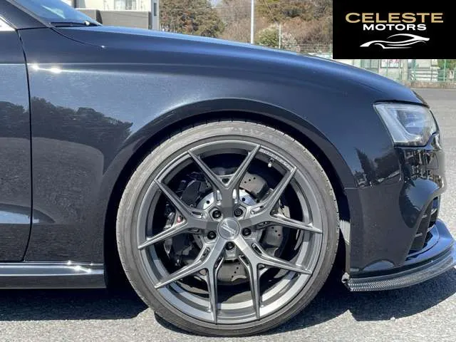 AUDI RS5 2013 — photo 8 sur 8