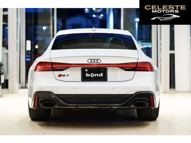 AUDI RS7スポーツバック 2023 — photo 7 sur 8