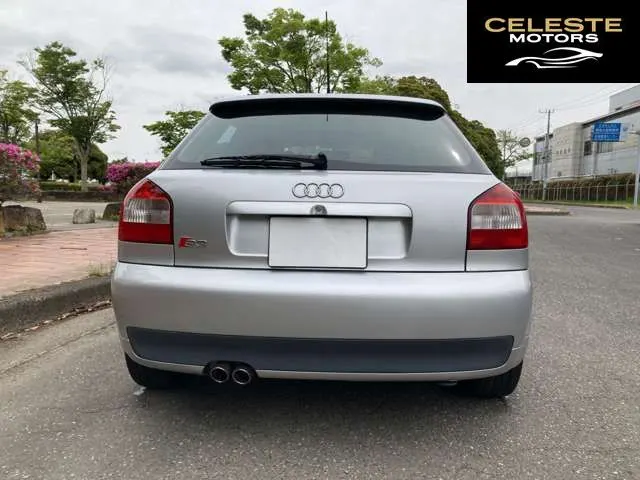 AUDI S3 2003 — photo 2 sur 8