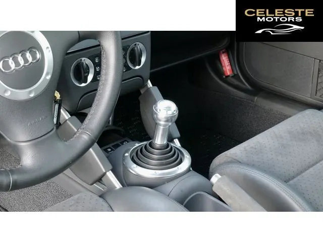 AUDI TT 2005 — photo 5 sur 8