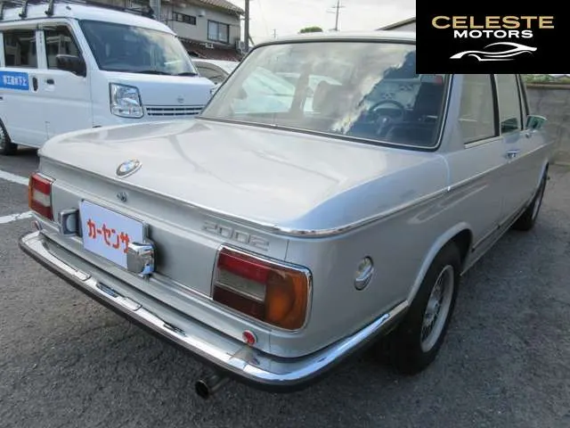 BMW 2002 Série 1976 — photo 2 sur 8