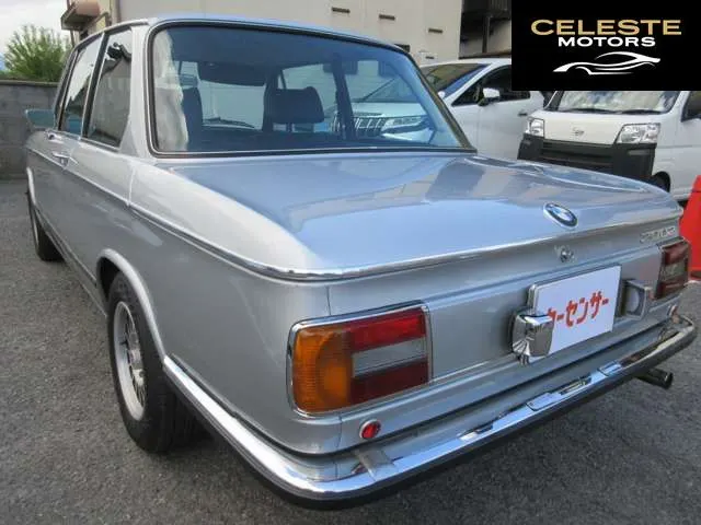 BMW 2002 Série 1976 — photo 4 sur 8