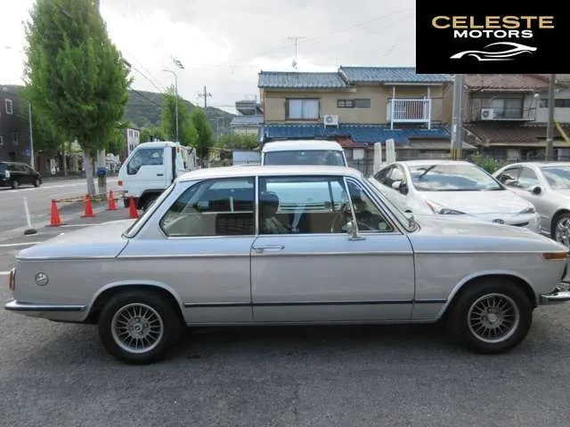 BMW 2002 Série 1976 — photo 5 sur 8