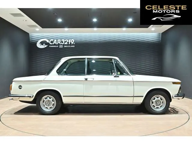 BMW 2002 Série 1975 — photo 3 sur 8
