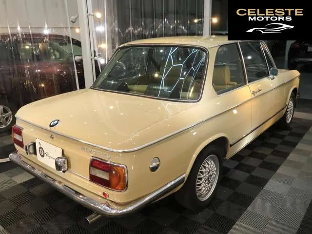 BMW 2002 Série 1975 — photo 7 sur 8