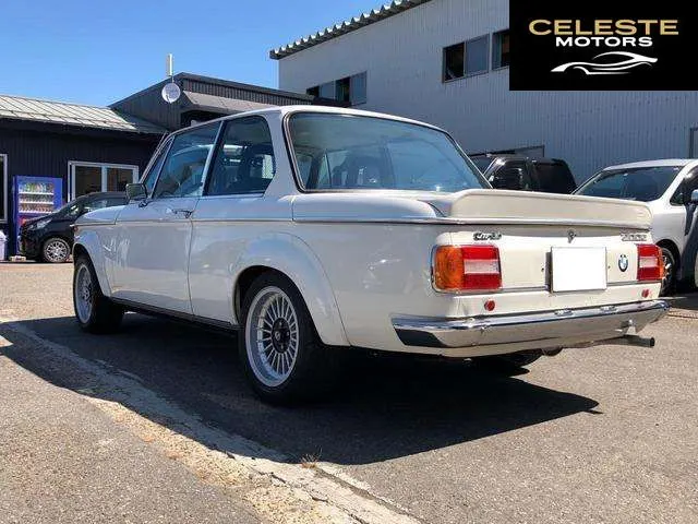 BMW 2002 Série 1975 — photo 1 sur 8