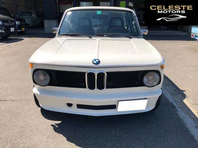 BMW 2002 Série 1975 — photo 4 sur 8