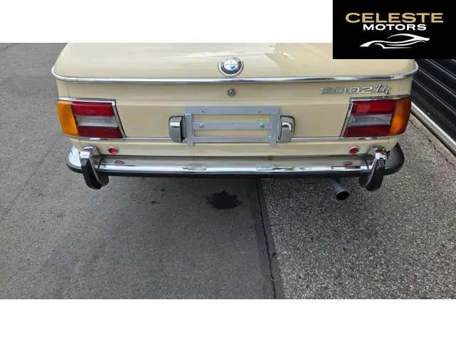BMW 2002 Série 1975 — photo 3 sur 8