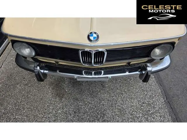 BMW 2002 Série 1975 — photo 4 sur 8
