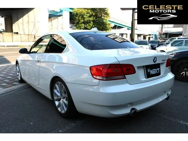 BMW 3 Série Coupé 2008 — photo 4 sur 8