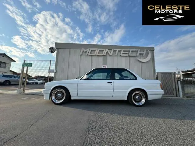 BMW 3 Série Coupé 1990 — photo 2 sur 8