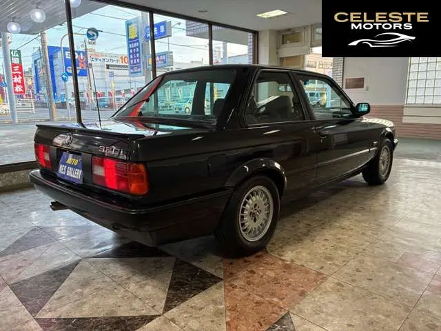BMW 3 Série Coupé 1988 — photo 4 sur 8